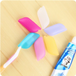 Portable washing toothbrush box Outdoor travel toothbrush head dust protector cover